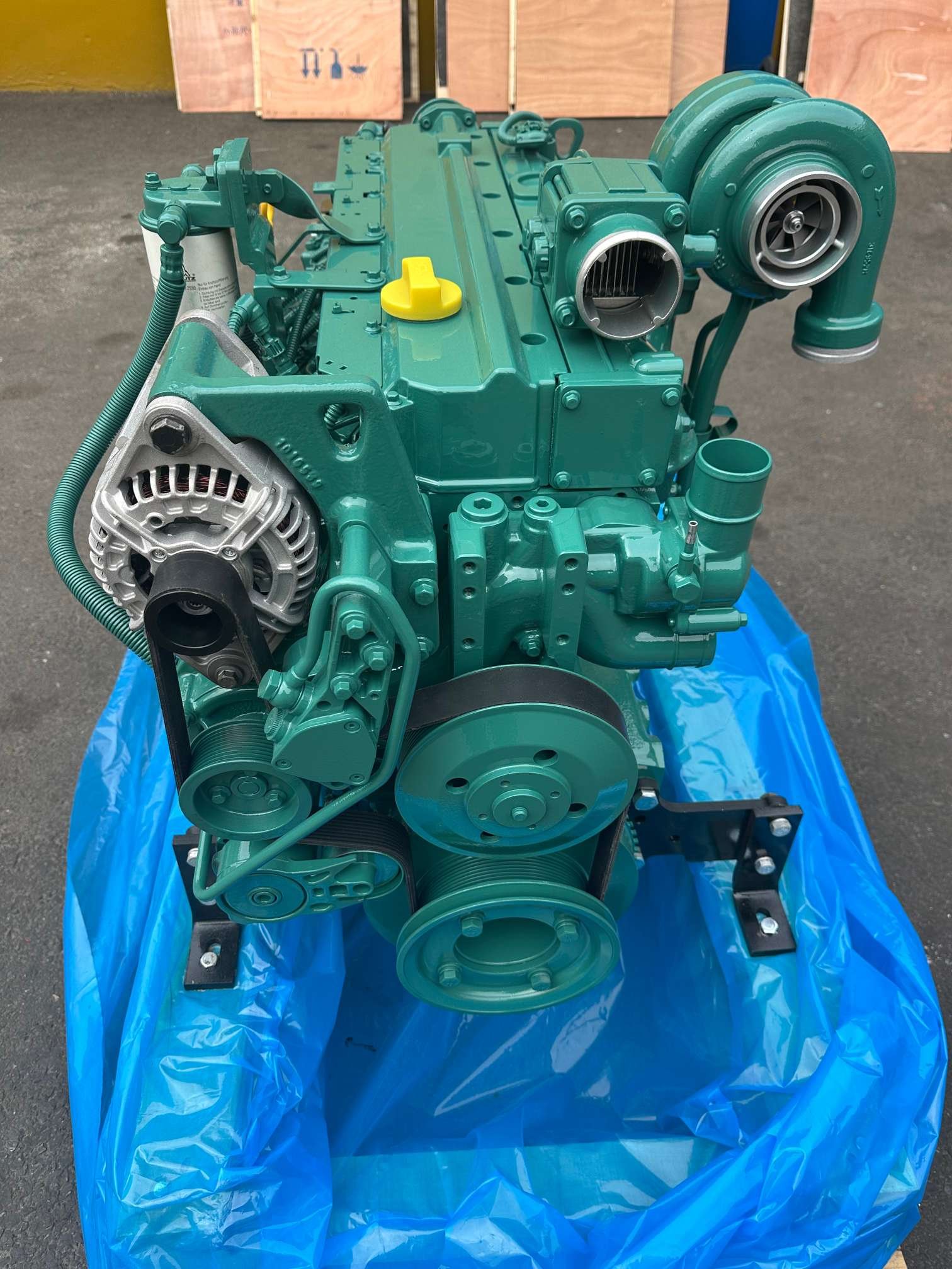 volvo D6D engine
