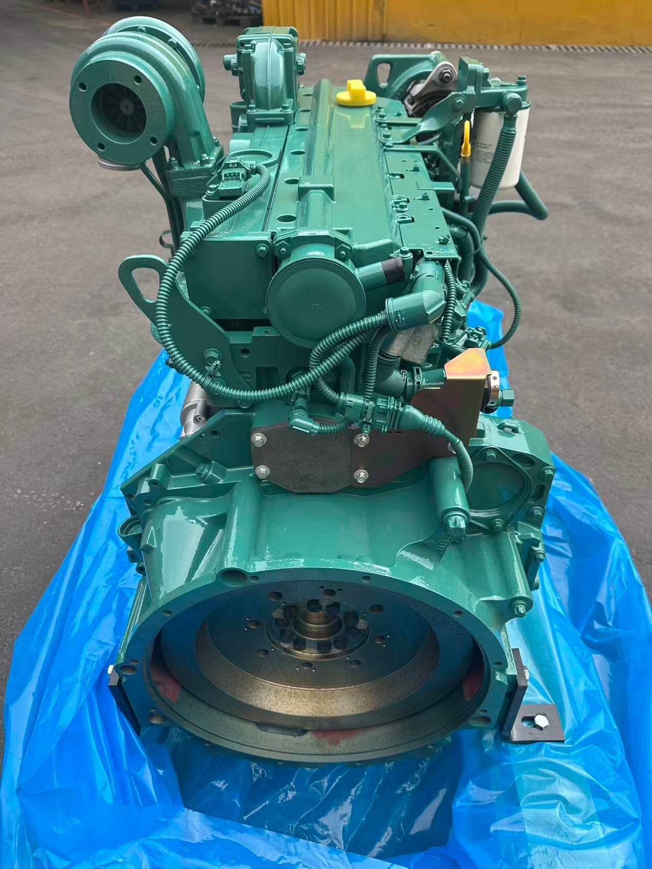 volvo D6D engine